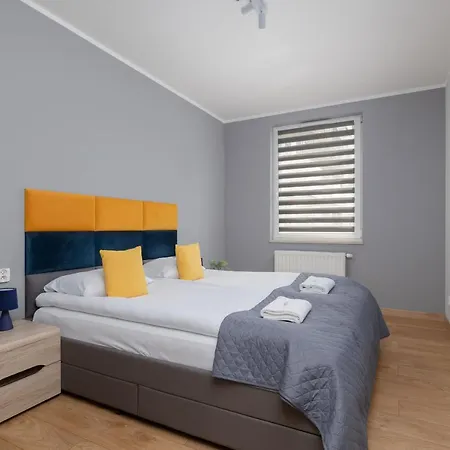 Osiedle Avia Family In With Balcony By Renters Апартаменты Краков