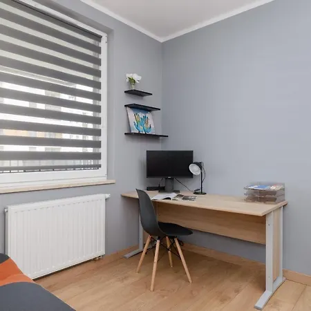 Osiedle Avia Family In With Balcony By Renters
